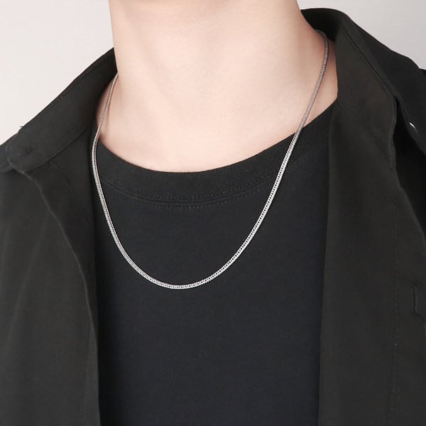 Férfi vékony titán acél lánc