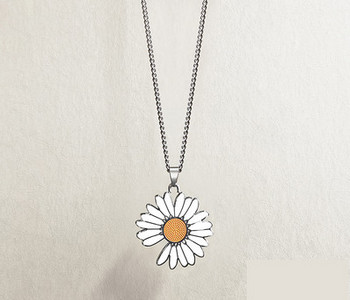 Ανδρική αλυσίδα από τιτάνιο με μενταγιόν λουλουδιών