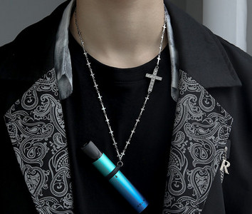 Férfi nyaklánc medállal mindennap