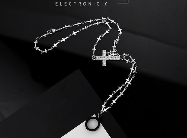 Férfi nyaklánc medállal mindennap