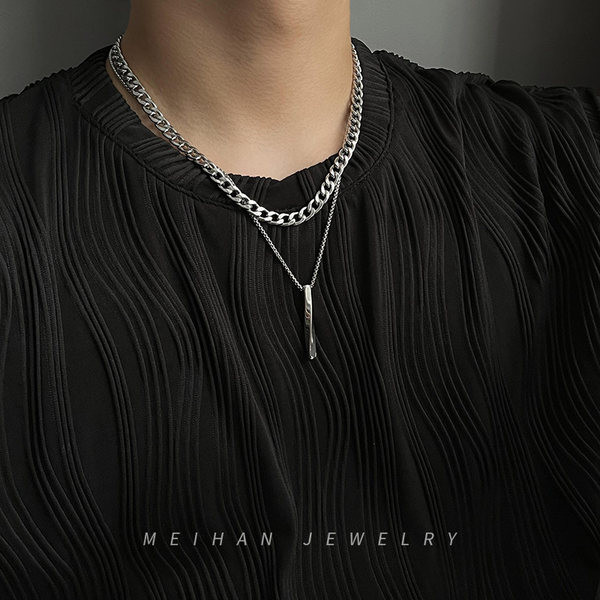 Kétrétegű férfi lánc medállal