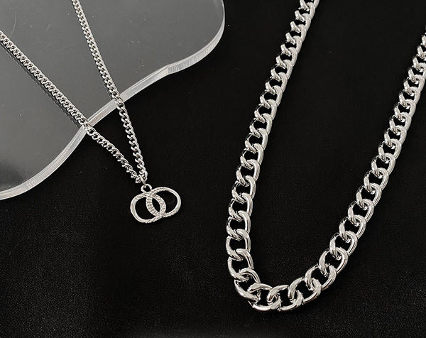 Ανδρική αλυσίδα διπλής στρώσης με μενταγιόν με διπλό δαχτυλίδι