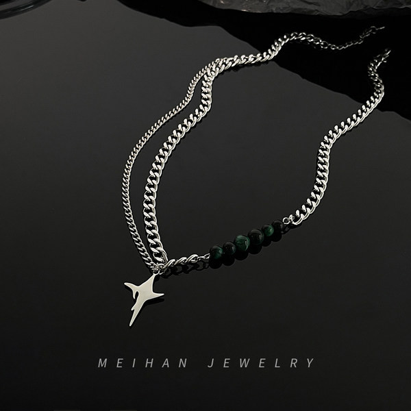 Férfi titán acél lánc csillag medállal és gyöngyökkel