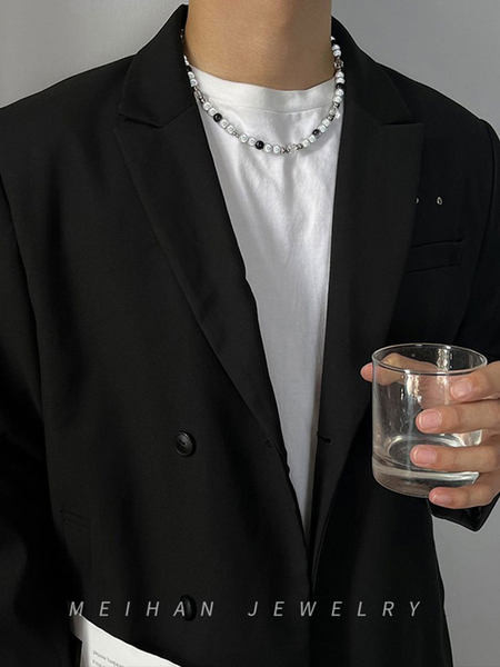 Muška ogrlica s biserima