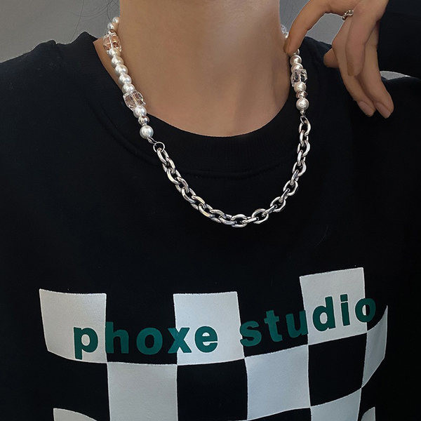 Férfi nyaklánc díszgyöngyökkel, új modell