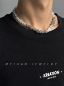 Férfi nyaklánc gyöngyökkel