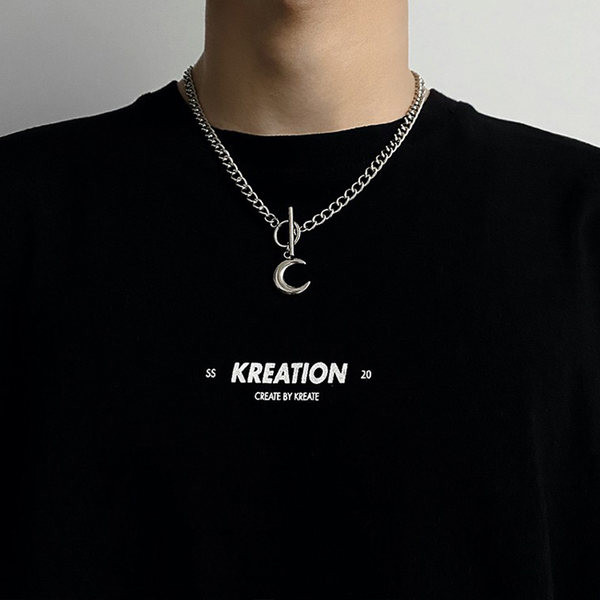 Vīriešu titāna tērauda ķēde ar mēness kulonu