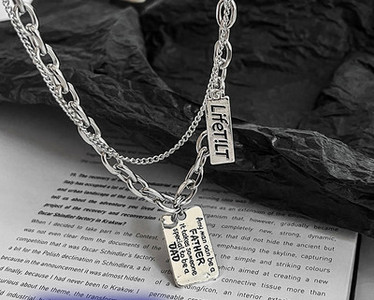 Kétrétegű férfi lánc medállal