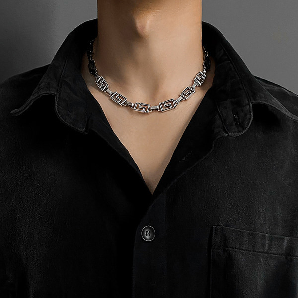 Ανδρική αλυσίδα από ατσάλι από τιτάνιο ρετρό