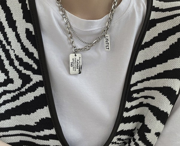 Ezüst férfi lánc felirattal