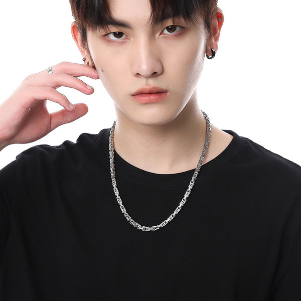 Ανδρική αλυσίδα από μασίφ ατσάλι τιτανίου