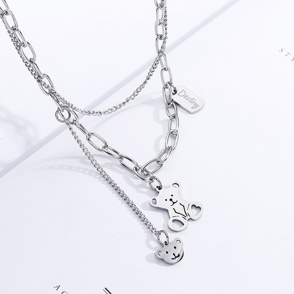 Divrindu vīriešu kaklarota sudraba krāsā