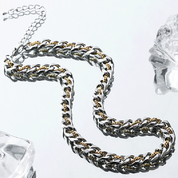 Vīriešu ķēde sudraba krāsā ar lielu sietu