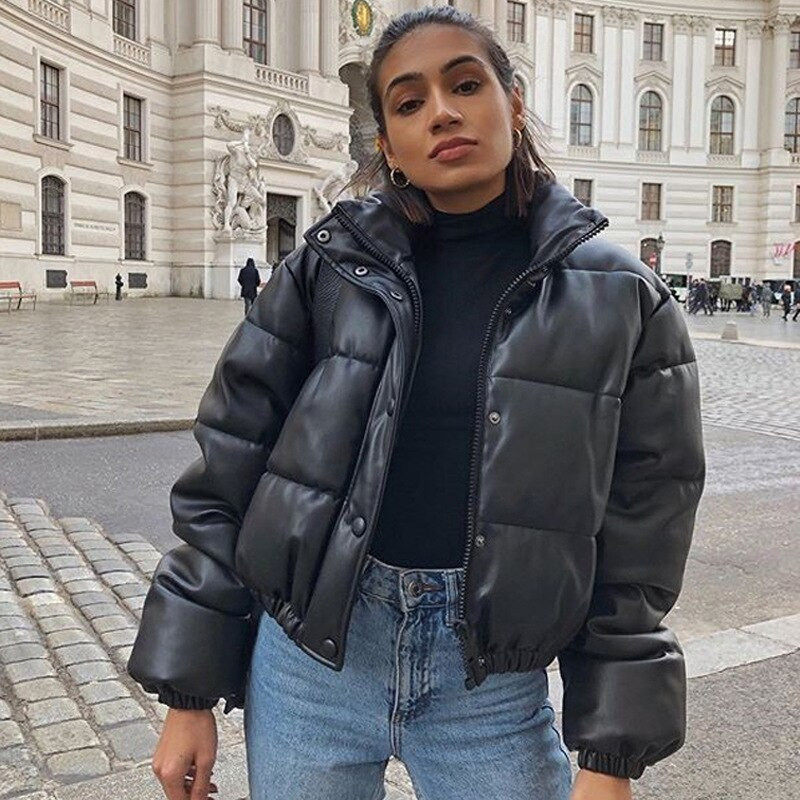Zimski topli debeli kaputi od PU kože Ženske kratke parke Modne crne pamučne podstavljene ženske puh jakne Elegantna odjeća s patentnim zatvaračem 2022.