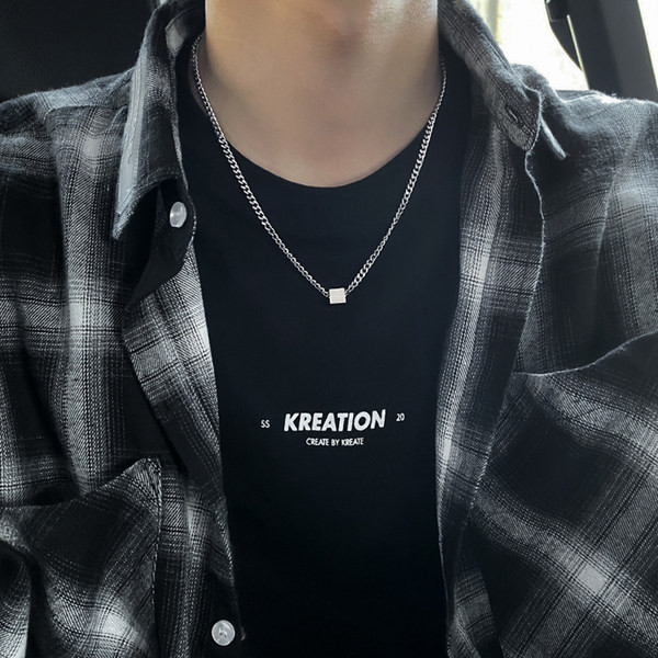 Férfi lánc medállal - ezüst színben