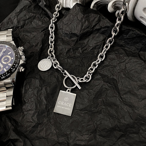 Vīriešu ķēde ar kulonu