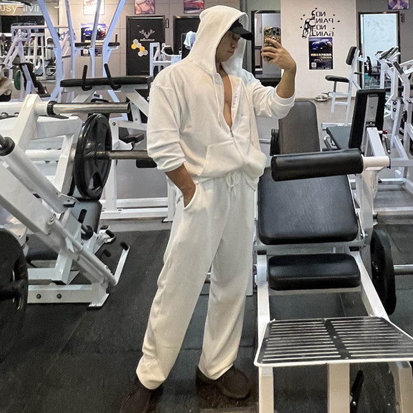 Sporta apakšdaļa ar kabatām - baltā un melnā krāsā