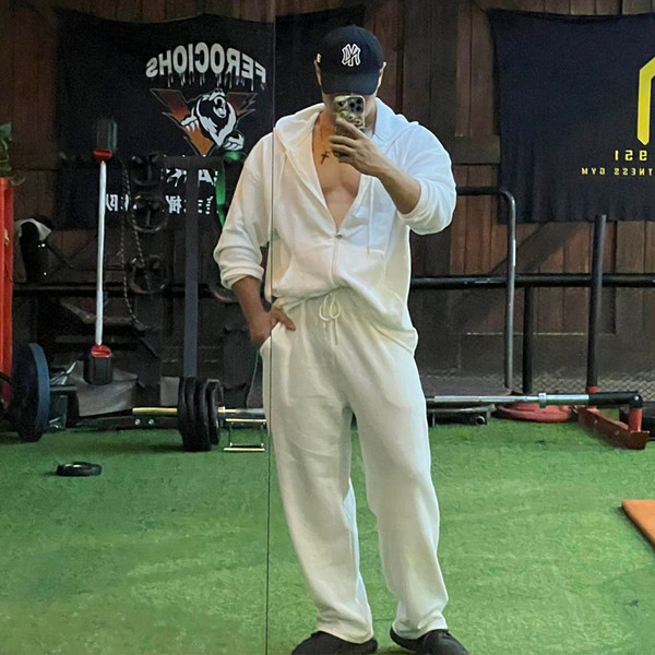 Sporta apakšdaļa ar kabatām - baltā un melnā krāsā