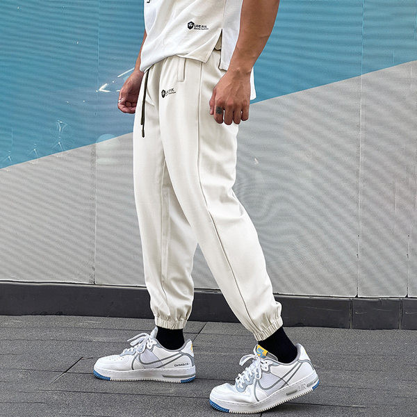 Férfi nadrág fűzővel