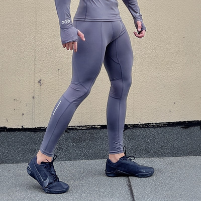 Sportos férfi nadrág fűzős