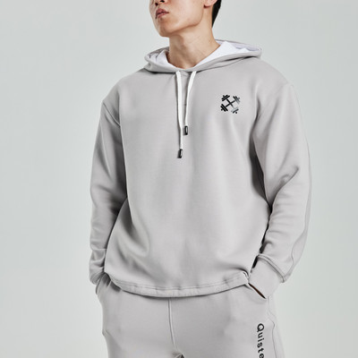 Vīriešu bikses ar uzrakstu un kabatu