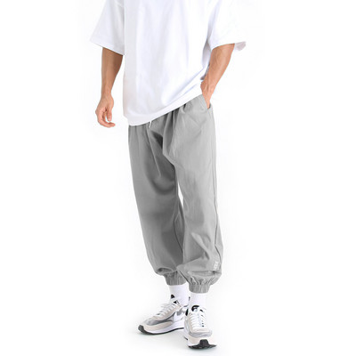 Férfi nadrág gumival és zsebbel