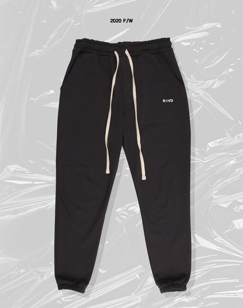 Vīriešu elastīgās bikses ar mežģīnēm sporta modelis