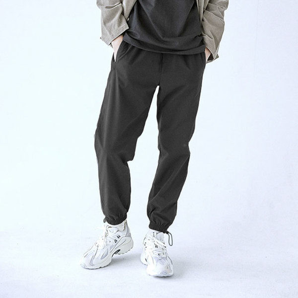 Sportiskas vīriešu bikses ar elastīgām potītēm