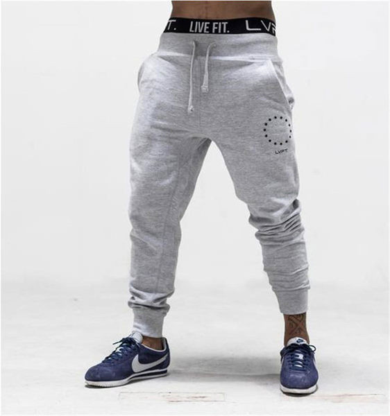 Sportiskas vīriešu bikses ar mežģīnēm un uzrakstu