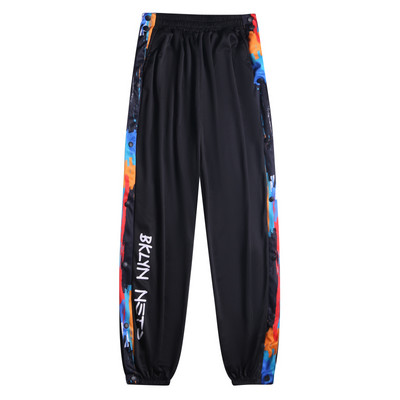 Férfi sportnadrág - felirattal