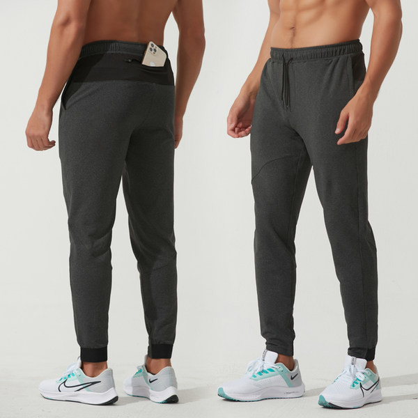 Sportinės vyriškos kelnės iš greitai džiūstančios medžiagos