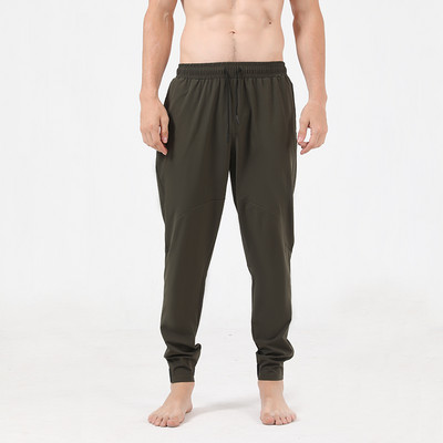 Tīras sporta bikses ar mežģīnēm