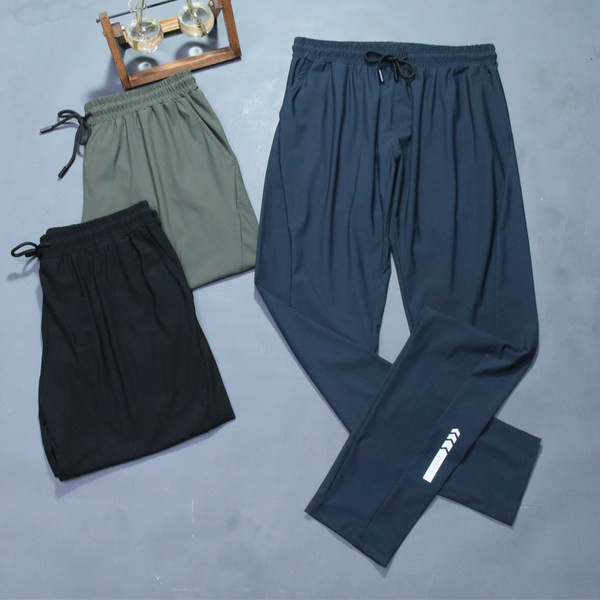 Φαρδή  ανδρικό παντελόνι  με στάμπα και κορδόνια