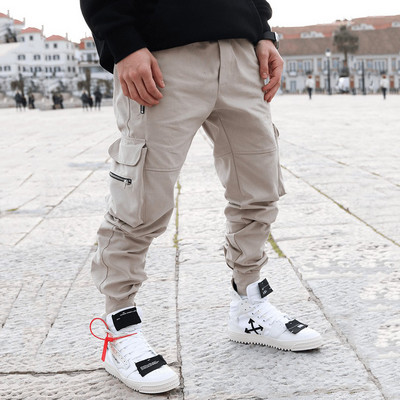 Sportiskas vīriešu bikses ar kabatām