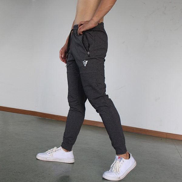 Vīriešu sporta dibens ar kabatām