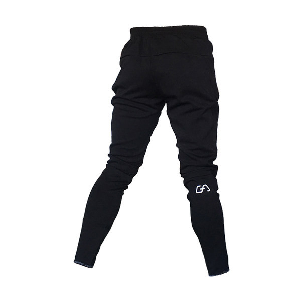 Vīriešu sporta bikses divās krāsās