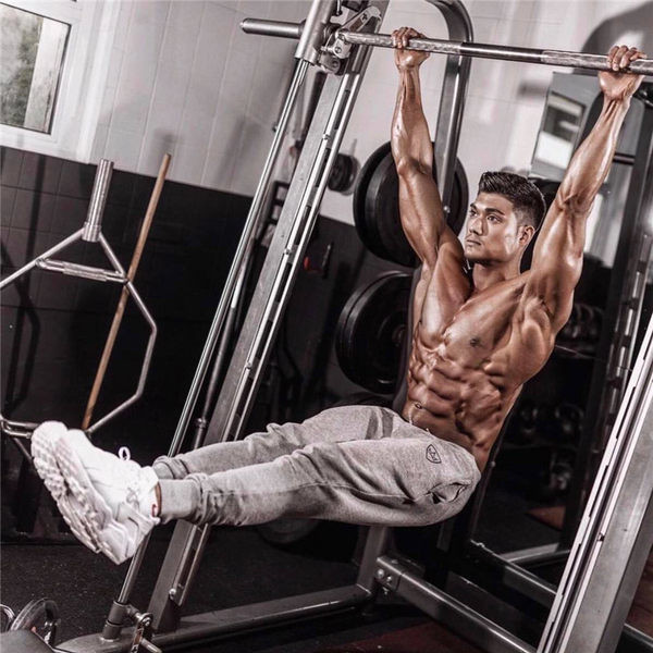 Ziemas vīriešu bikses ar mežģīnēm sporta modelis