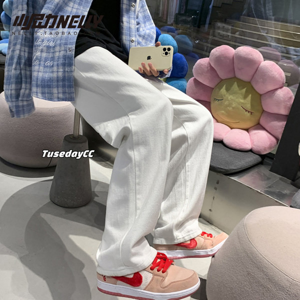 Vīriešu bikses - plats modelis