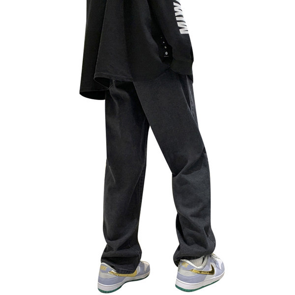 Vīriešu bikses - plats modelis