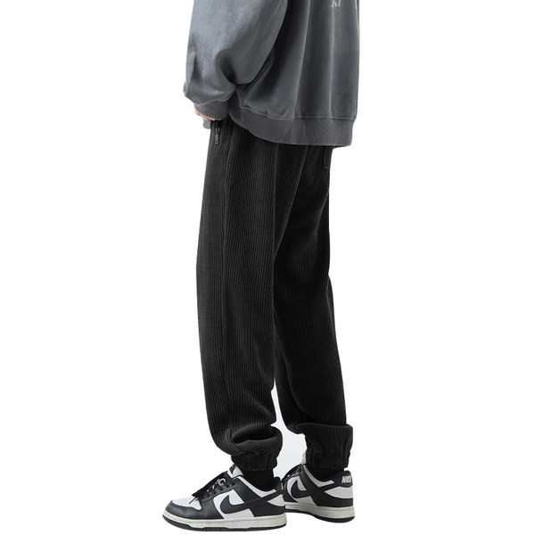 Ανδρικό κοτλέ παντελόνι με σχέδιο φαρδύ τσέπη