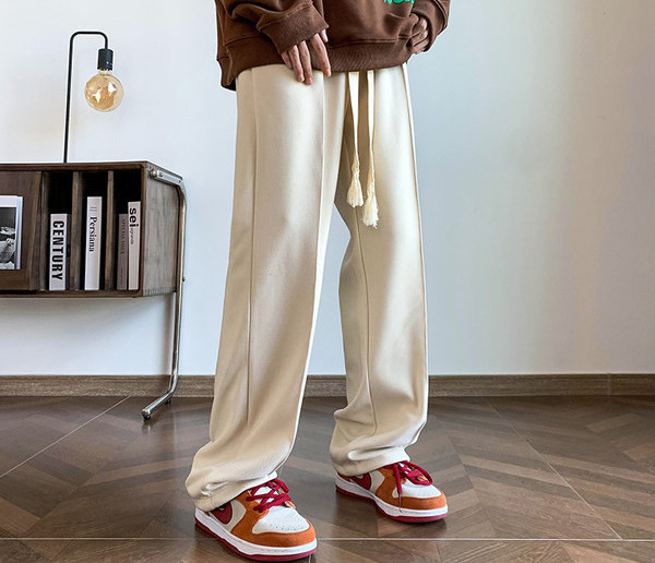 Široki model muških hlača sa vezicama u više boja