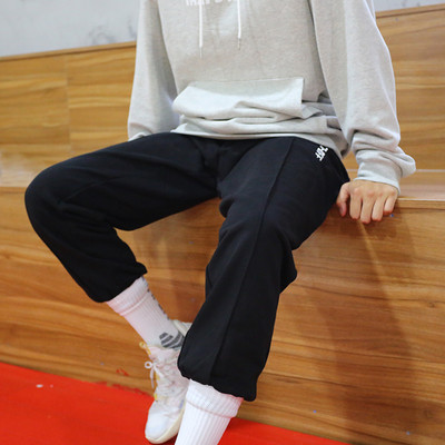 Férfi alkalmi nadrág zsebbel