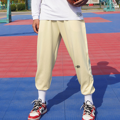 Ingyenes mintás férfi nadrág fűzővel és hímzéssel