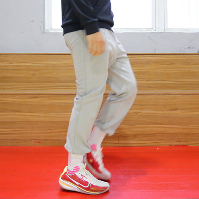 Jauns vīriešu apakšveļas modelis vairākās krāsās