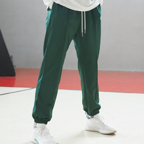 Jauns vīriešu apakšveļas modelis vairākās krāsās