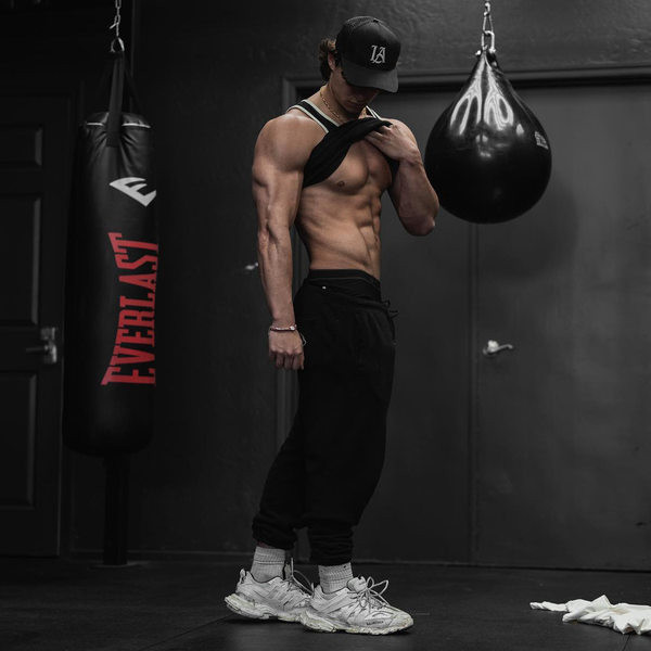 Ανδρικό παντελόνι - με ψηλή μέση και κορδόνια