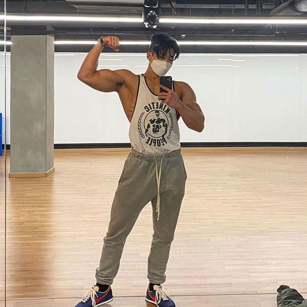 Ανδρικό παντελόνι με κορδόνια