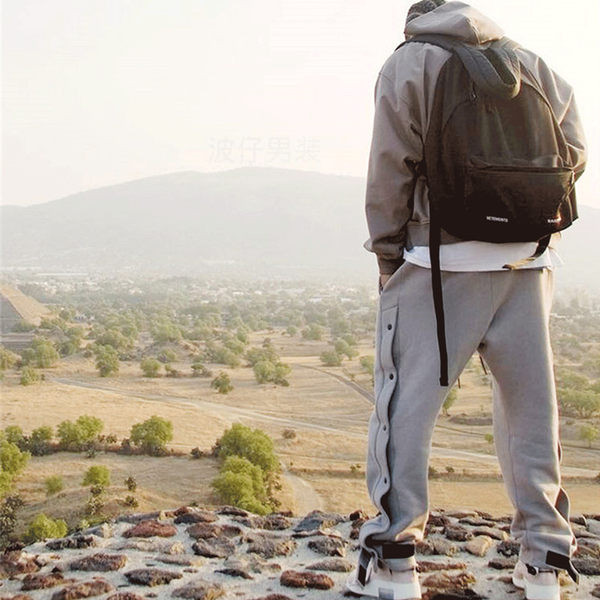 Vīriešu ikdienas bikses ar pogām