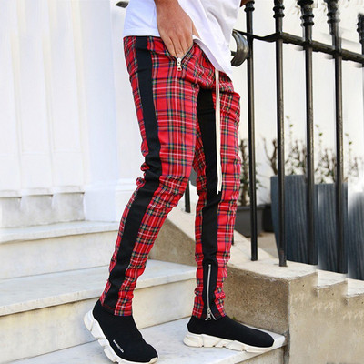 Muške sportske hlače sa šarenim motivima