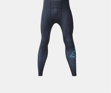 Vīriešu pieguļoši legingi, kas piemēroti sportam